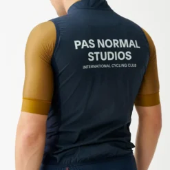 Gilet Pas Normal Studios Mechanism Stow Away - Blu