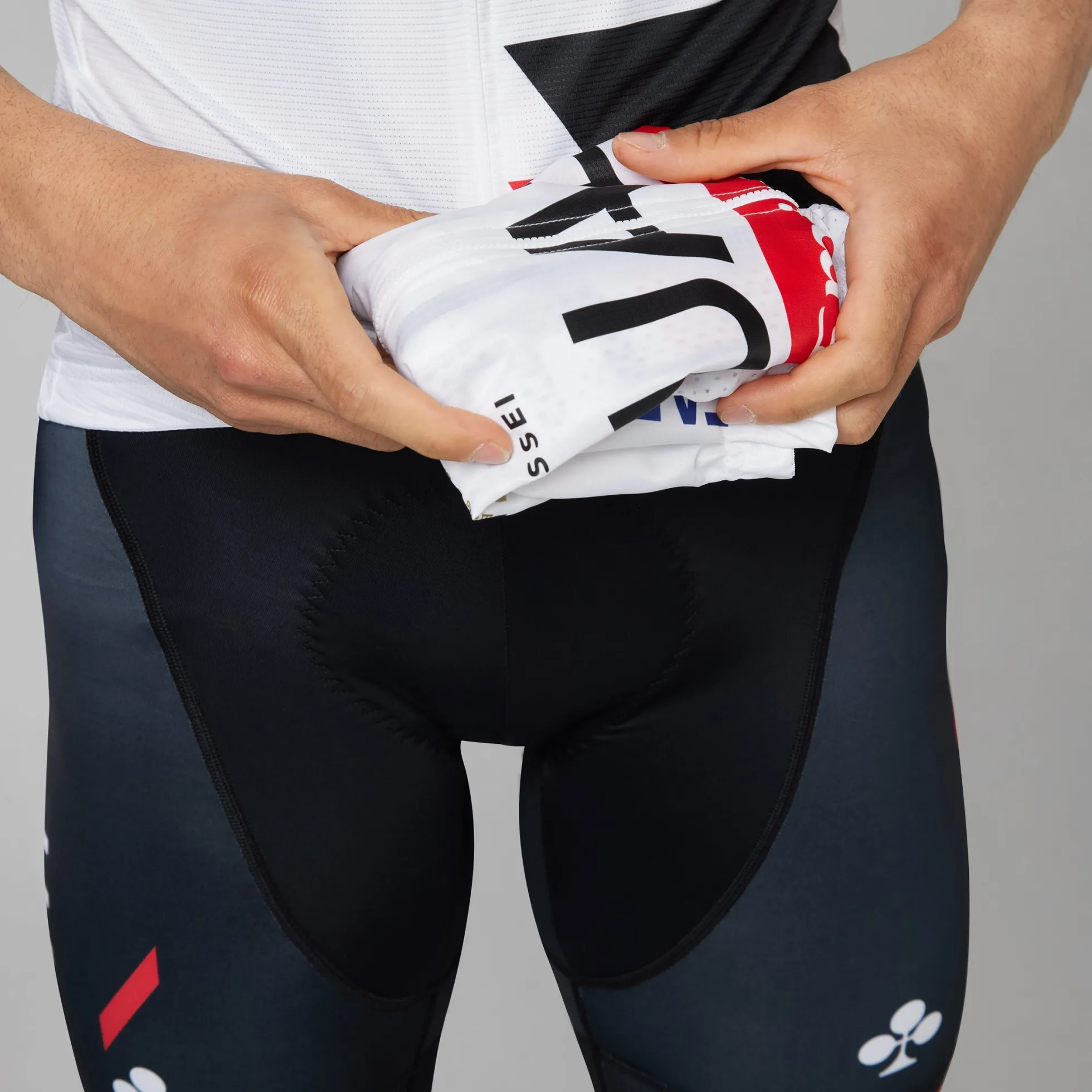 Gilet Pissei UAE Team Emirates - XRG 2026